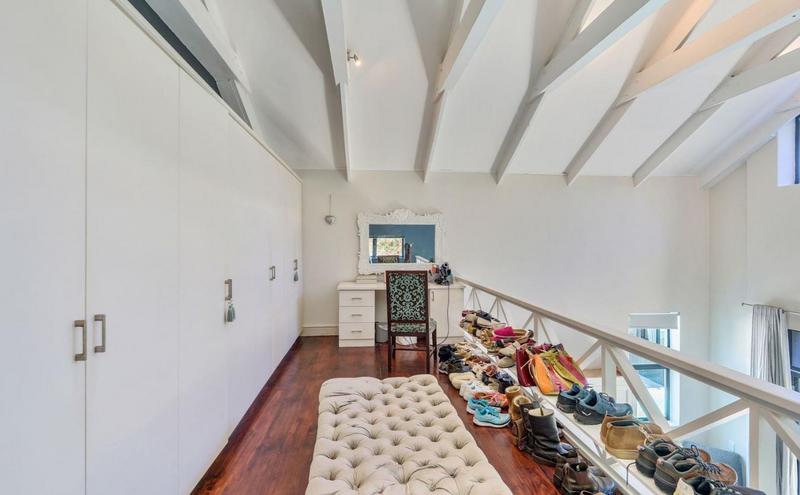 5 Bedroom Property for Sale in Hout Bay Western Cape